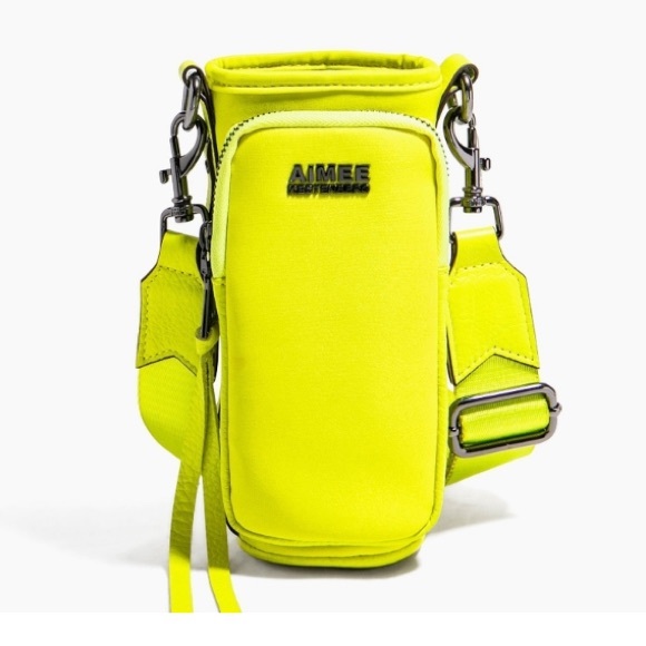 NWT Aimee Kestenberg ‘On top of the world’ bottle, phone, cards $ cross body - Picture 7 of 12